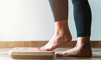 دلایل نوسان وزن؛ چرا وزن‌مان بالا و پایین می‌رود؟