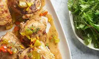 طرز تهیه مرغ با سس خیارشور