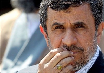 احمدی‌نژاد کدام را می خواهد؟ مجلس یا ریاست‌جمهوری؟