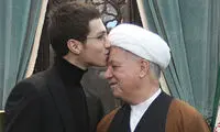 بوسه جهاد مغنیه بر پیشانی هاشمی +عکس