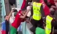 شادی گل جالب ستاره مراکش در آغوش مادرش