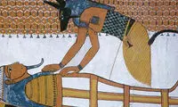 لباس زنان مصر باستان با مهره‌ بافت ها تزئین می شدند