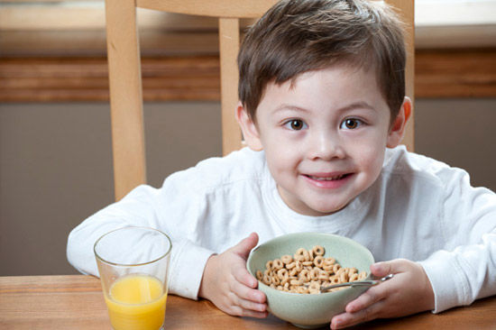 7 توصیه برای صبحانه کودک