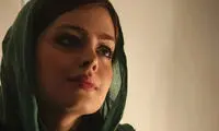 ساناز بیان «آبی مایل به صورتی» را به پالیز می‌ برد
