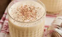 طرز تهیه‌ی اگ ناگ؛ نوشیدنی بی نظیر!