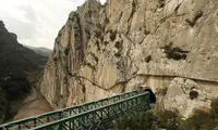 خطرناک ترین گذرگاه جهان +عکس