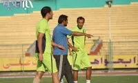 تصاویری از زندگی پرحاشیه فیروز کریمی