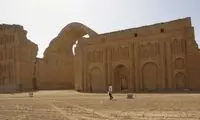 محوطه ایوان مدائن پاکسازی شد