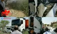 ۵ عضو یک خانواده‌ در حادثه رانندگی کشته شدند