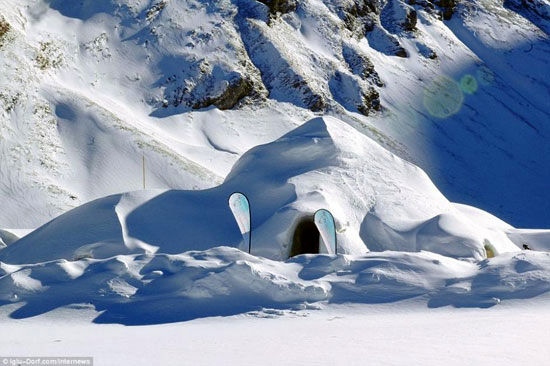گشتی در هتل برفی و یخی سوییس +عکس