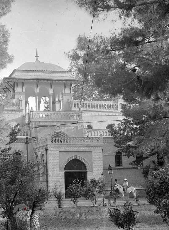 قدیمی‌ترین عکس‌ها از سفارت بریتانیا در تهران