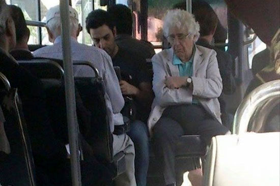 رهبر ارکستر ایرانی در اتوبوس شرکت واحد!