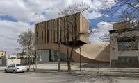 طراحی ساختمانی تجاری، با نمای آجری در همدان