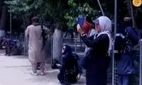  پوشش عجیب وجنجالی توریست‌های خارجی در افغانستان