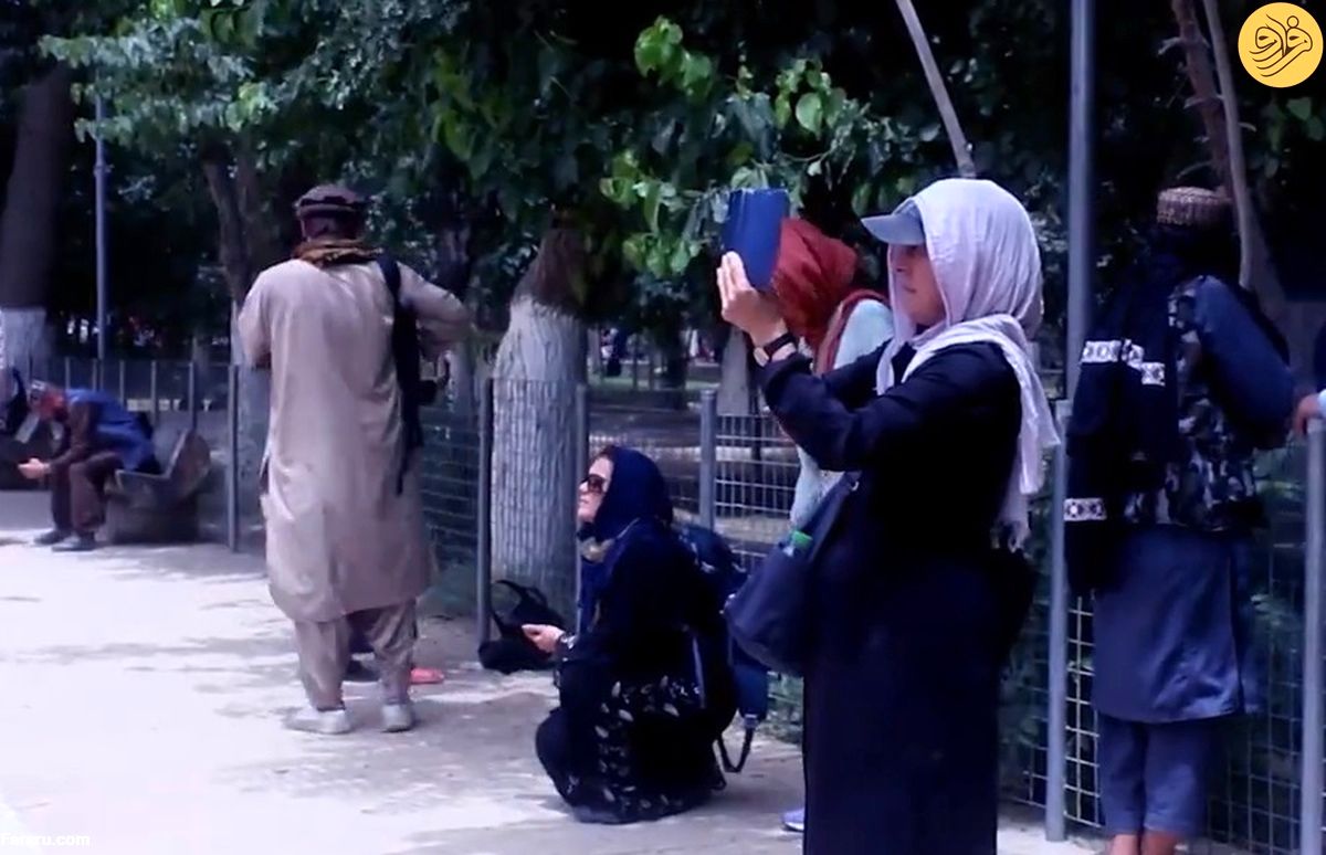  پوشش عجیب وجنجالی توریست‌های خارجی در افغانستان