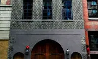 دکوراسیون منزل تیلور سویفت با فرش های ایرانی!