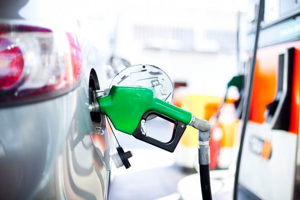 نماینده مجلس: ضمانتی درباره قیمت بنزین نیست
