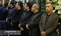 مراسم ترحیم پدر محسن چاوشی