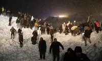 ۱۵ مسافر مینی‌بوس در ترکیه، زیر بهمن دفن شدند