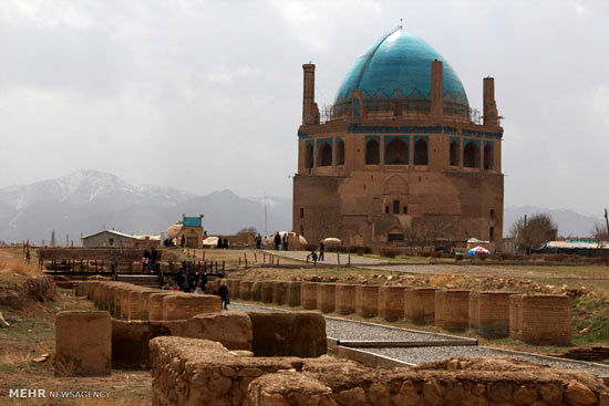 عکس: بزرگترین گنبد آجری جهان در زنجان