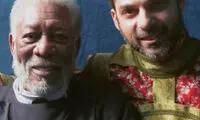 عکس پیمان معادی در کنار «مورگان فریمن»