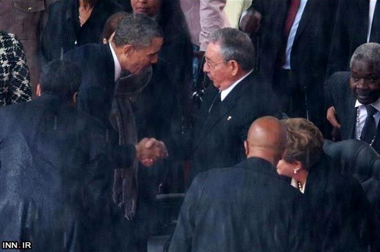 توضیح درباره دست دادن تاریخی اوباما-کاسترو