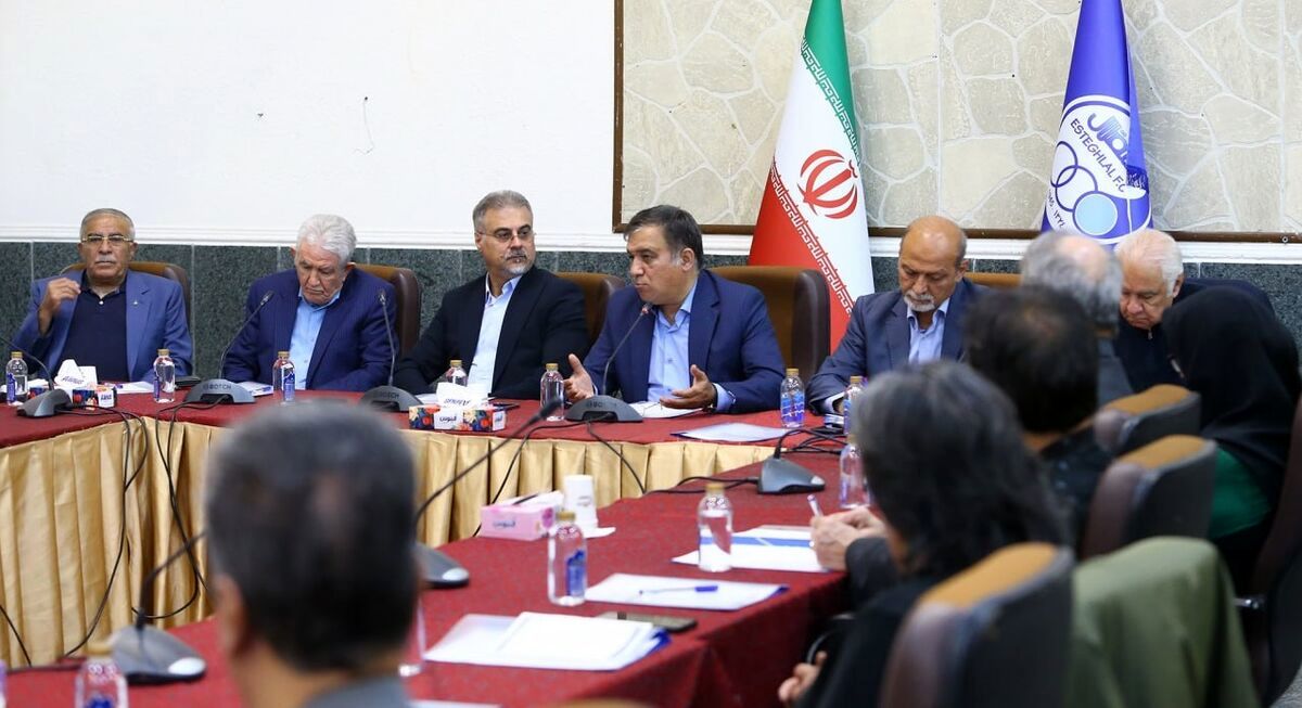   حمله اسرائیل، سرعت مدیران استقلال را بالا برد! 