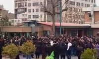 با خون دانشجو کاسبی نکنید