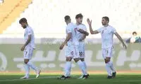 سردار در چهار قدمی جادوگر
