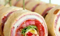 طرز تهیه کرپ ژامبون و پنیر