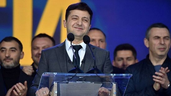 رئیس‌جمهور اوکراین پاپیچِ غرامت ۷۳۷ شد