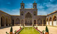 مسجد نصیرالملک؛ رنگین‌کمانی مقدس و باشکوه