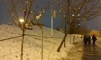 ممانعت از برف‌بازیِ مردم در بوستان آب و آتش