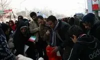 عکس: کادوی ولنتاین در راهپیمایی 22 بهمن