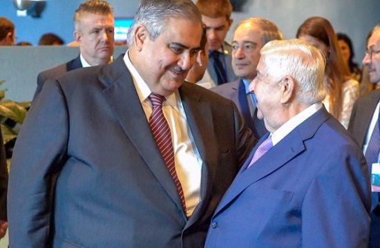 خوش‌ و بش وزرای بحرین و سوریه پس از ۷ سال