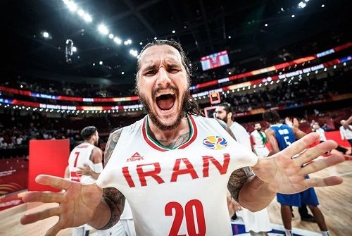 بیانیه رستم‌پور علیه نژادپرستی در بسکتبال ایران