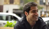 آدم‌حسابی‌ها؛ کیوان بیک‌پور؛ مقیم آمریکا