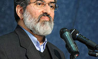 علی مطهری: احمدی‌نژاد را باید نجات داد