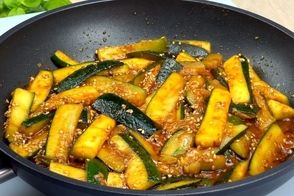 دستور پخت یک غذای ساده و خوشمزه با کدوسبز