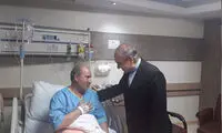 وزیر ورزش به عیادت تاج رفت
