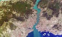 شهری در دو قاره +عکس