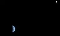 عکس دیدنی ماه و زمین از مریخ