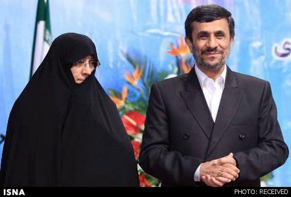 عکس: محمود احمدی نژاد و همسرش