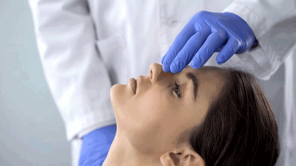بهترین جراح بینی طبیعی در تهران را با چند ویژگی مهم بشناسید