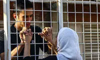تقسیم شادی با همسر، از پشت میله‌ها!