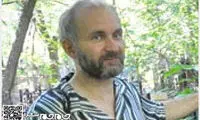 زندگی مردی با 150 دختر مُرده! +عکس
