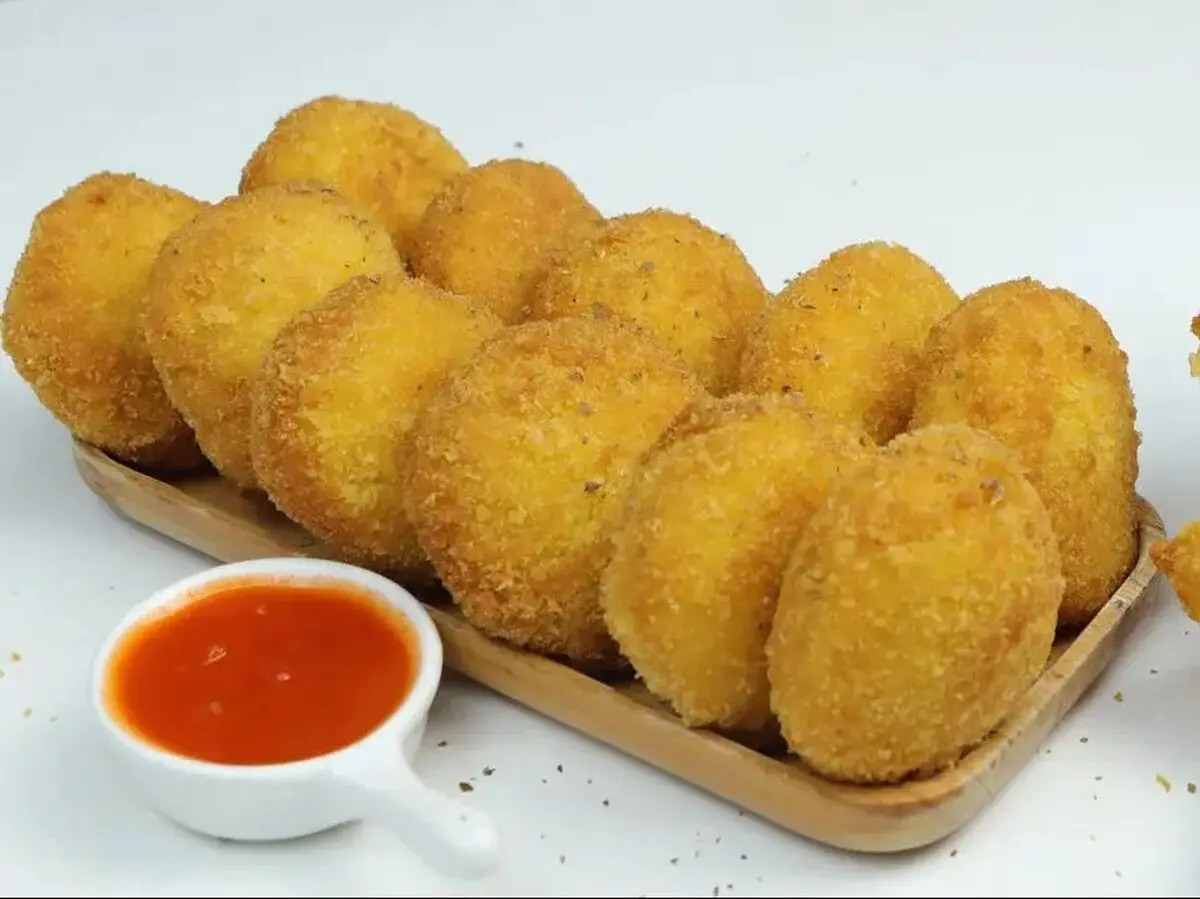 طرز پخت یک غذای لذیذ با ران مرغ، سیب زمینی و پنیر موزارلا