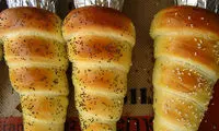 طرز تهیه نان قیفی