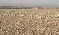 بزرگترين قبرستان دنيا در نجف +عکس