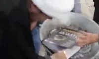 جنگ اطبا و پزشکان به کتاب‌سوزی رسید